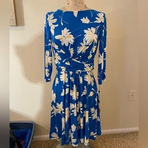 Blue Floral 3/4 Sleeve Dress | Tommy Hilfiger | size 6